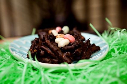 chocolate-pretzel-bird-nests-for-easter-5