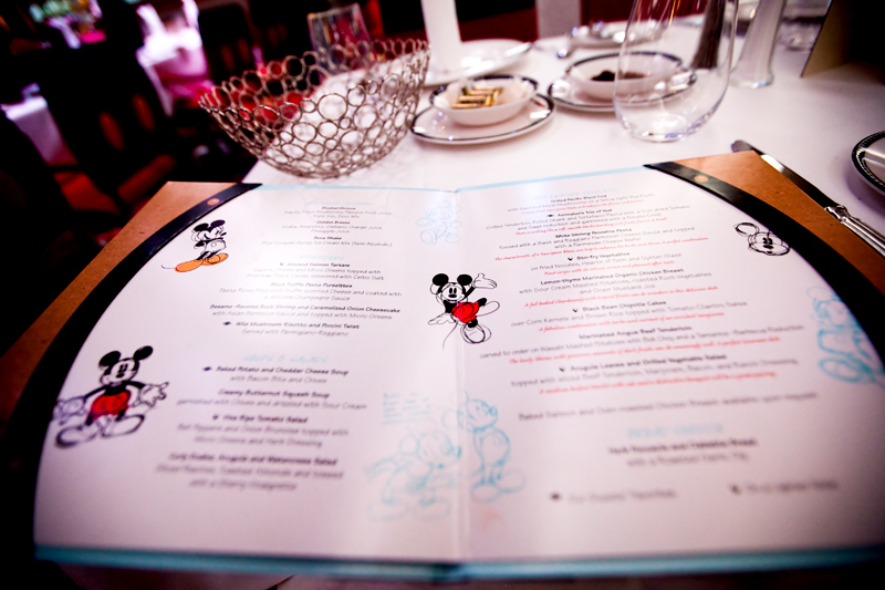 Animator's Palate menu on Disney Dream