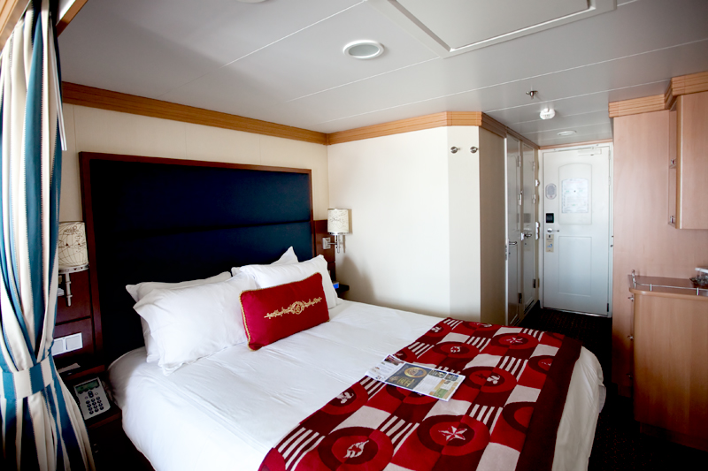 Stateroom aboard the Disney Dream