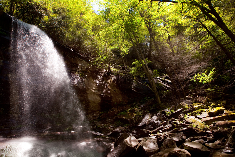 Hike to Rainbow Falls