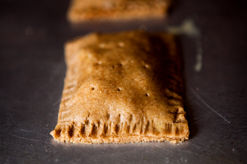 A healthier pop-tart. Apple cinnamon filling with an oat bran flour crust.