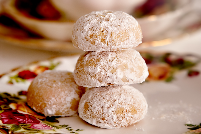 Cardamom tea cookies made with browned butter.