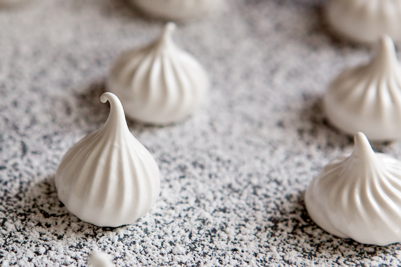 How to make vanilla meringue cookies