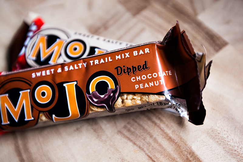 clif-mojo-dipped-chocolate-peanut-01