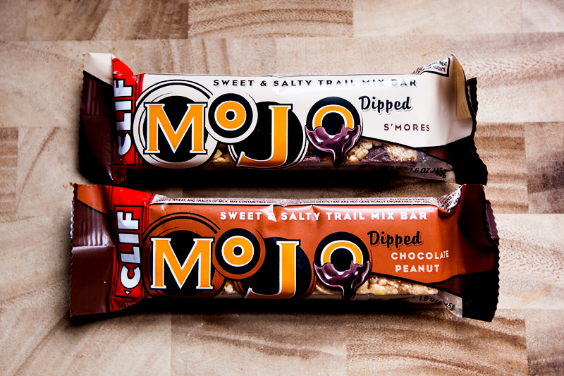 clif-mojo-dipped-sweet-and-salty-trail-mix-bars-01