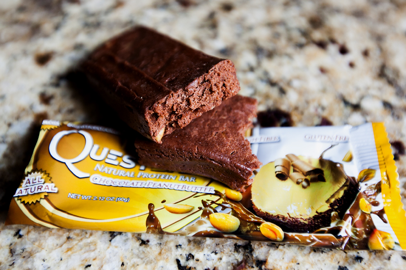 quest-protein-bar-chocolate-peanut-butter-review-3