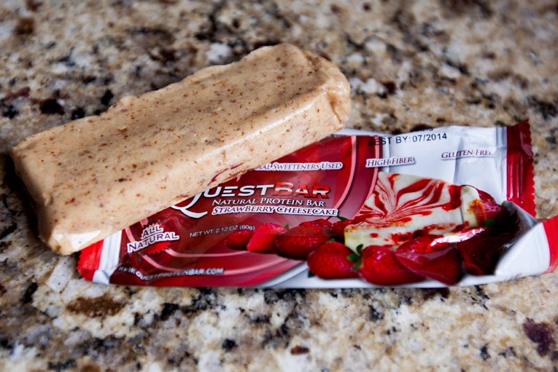 quest-protein-bar-strawberry-cheesecake-review-1