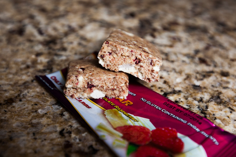 quest-protein-bar-white-chocolate-raspberry-review-2