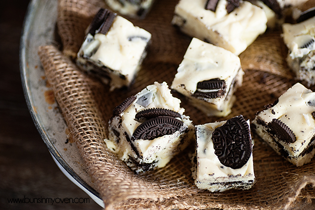 cookies-and-cream-oreo-fudge