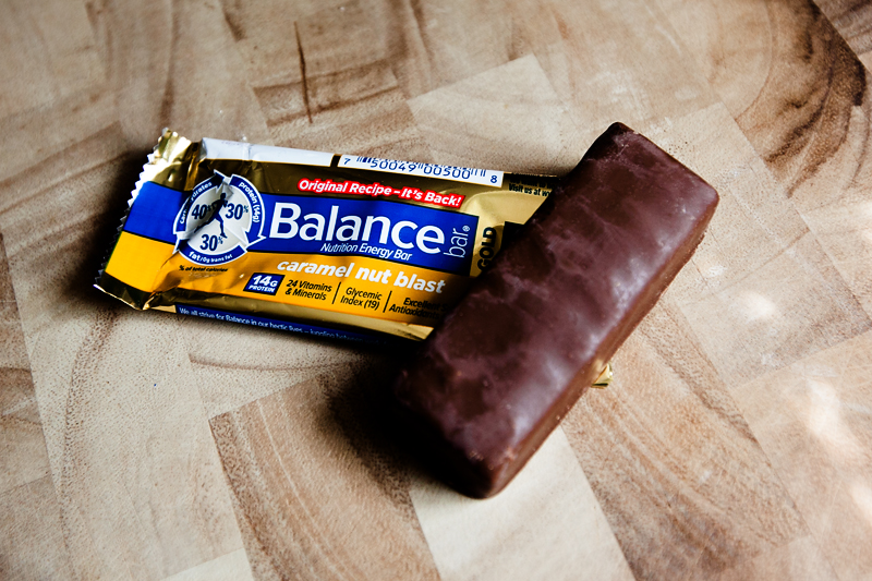 balance-bar-caramel-nut-blast-bar-review-02