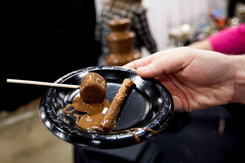 knoxville-chocolatefest-2015-knoxville-expo-center-28