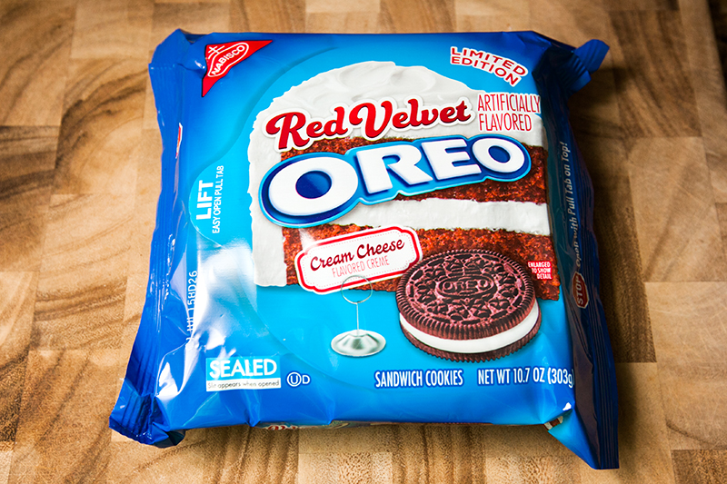 red-velvet-oreos-review-01