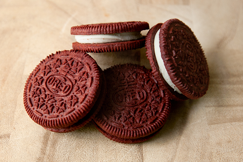 Red Velvet Oreos Have Arrived. That is all. - Brownie Bites Blog