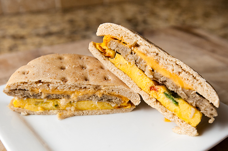 vitalicious-vitaegg-breakfast-sandwiches-veggie-sausage-review-04