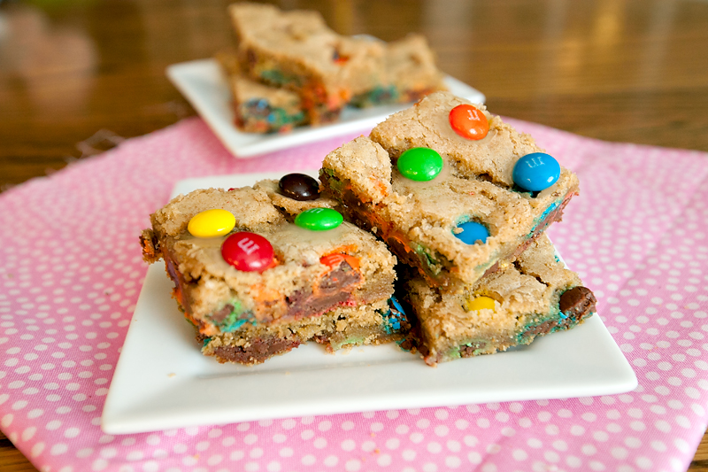 mandm-cookie-bars-01