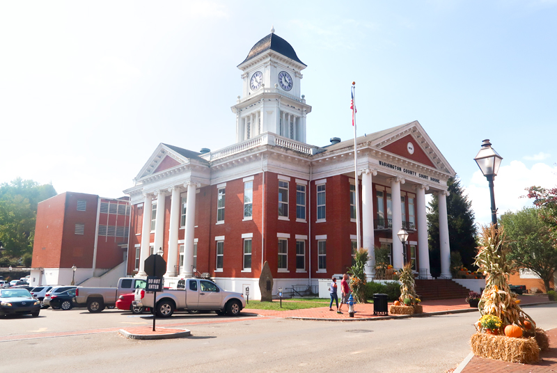 Court House in Downtown Jonesborough