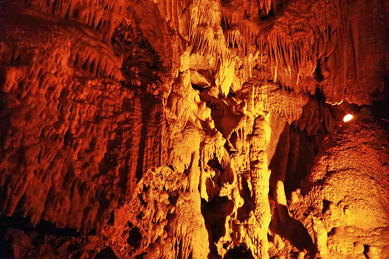 things-to-do-in-mammoth-cave-frozen-niagara-tour-review-15