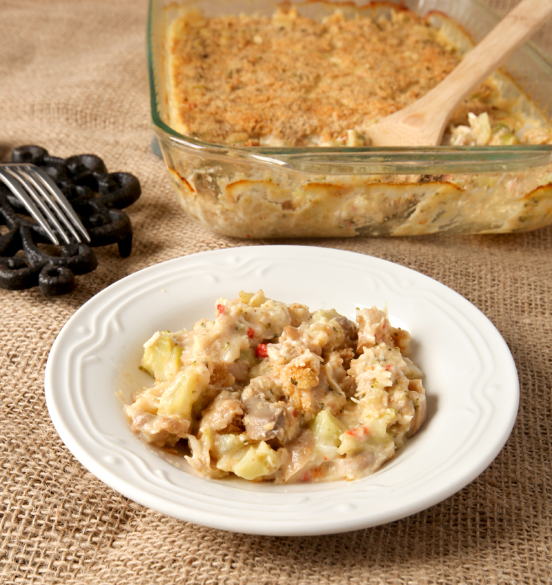 Easy Dinner Idea: easy cheesy broccoli chicken casserole with NO canned soup!