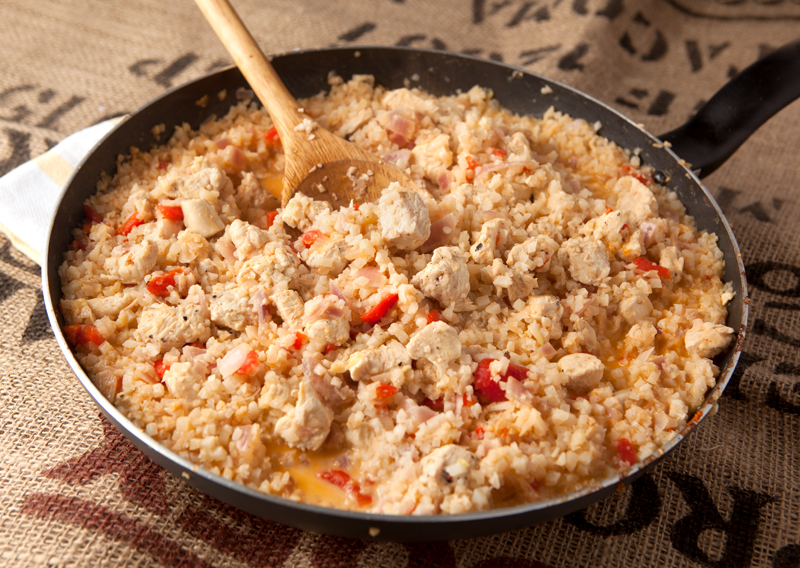 Thai Chicken Cauliflower Rice Skillet - an amazing and tasty low carb dinner idea that's totally satisfying.