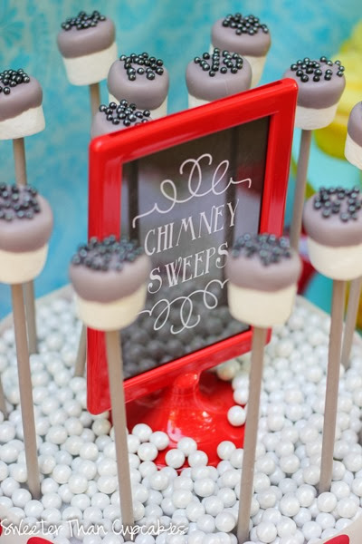 Mary Poppins Party Food Ideas! A massive list of ideas for throwing a Mary Poppins party and what to serve, everything from Mary Poppins Cake Pops, Mary Poppins Cupcakes, Mary Poppins Cake, Mary Poppins Snacks, and more!