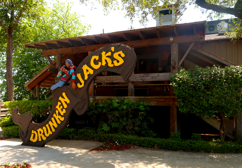 Where to eat in Murrell's Inlet at Myrtle Beach - Drunken Jack's Seafood